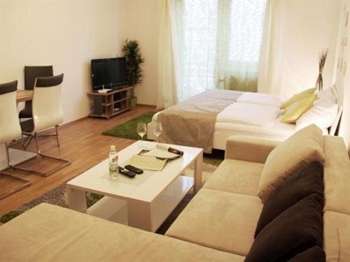 Apartment Quellenstrasse Wina Bagian luar foto